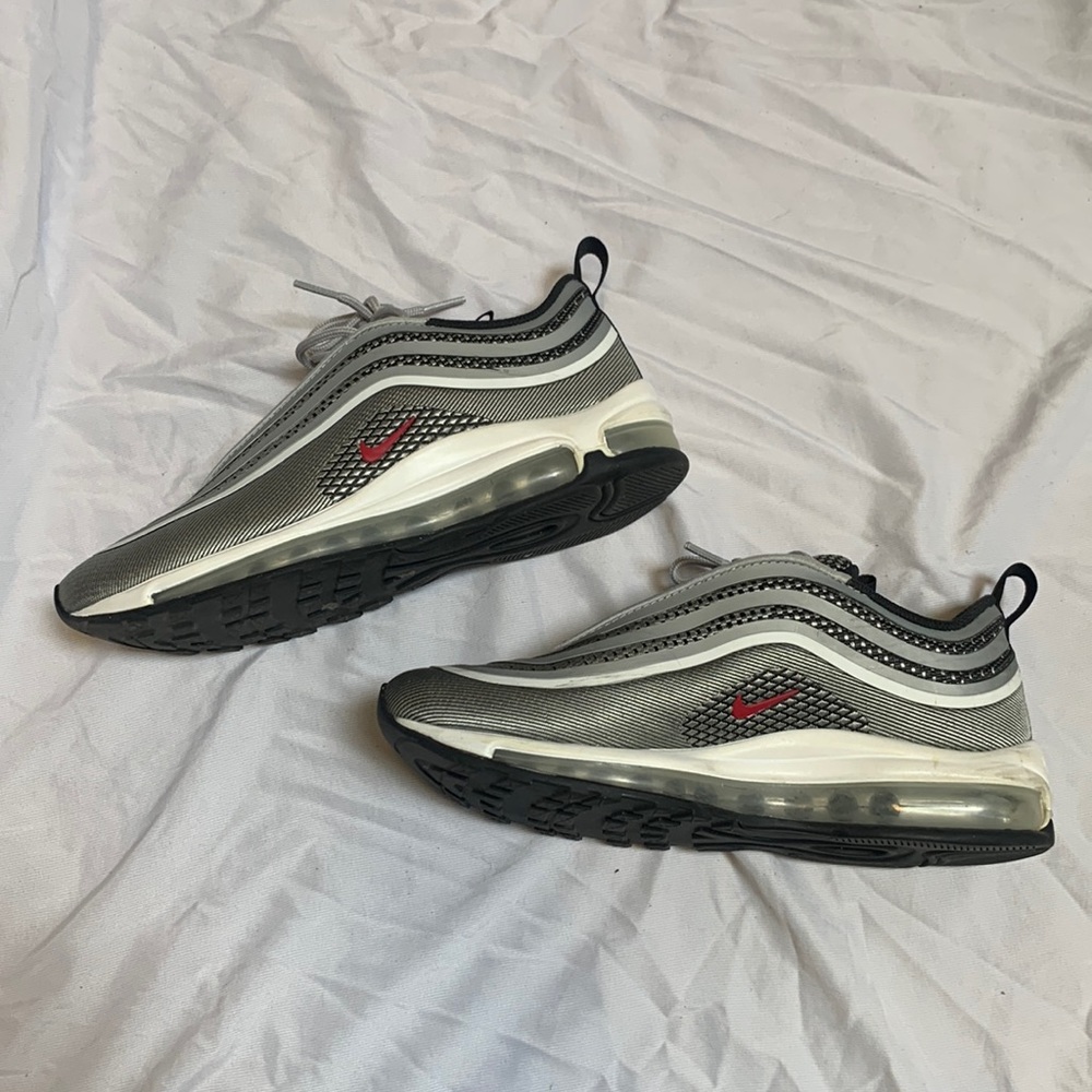 Nike Air Max 97 Ultra 17 Metallic Silver GS - Picture 5 of 8